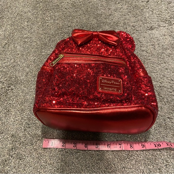 Loungefly Disney Parks NEW Minnie Mouse Pirate RED Sequined Mini Backpack - Picture 10 of 15